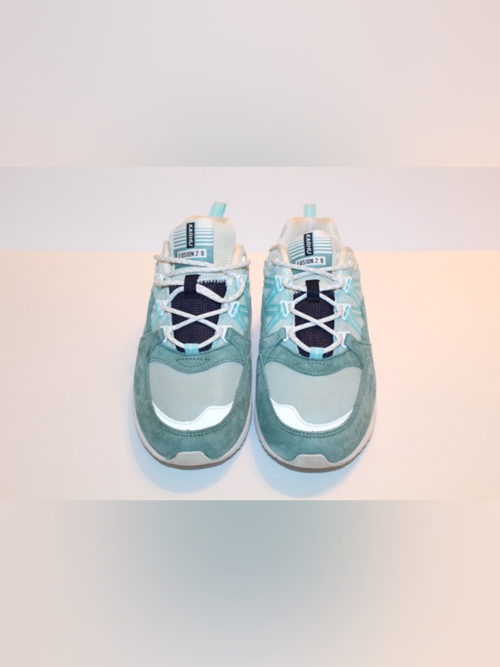 Karhu Fusion 2.0 Athletic Shoes Size Mens 7.5/ Womens 9 - Picture 2 of 11